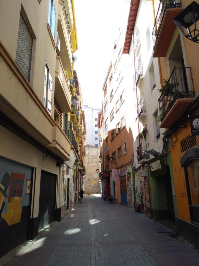 Acojedor Piso A Metros Del Pilar Y Plaza Espana Zaragoza Exterior photo